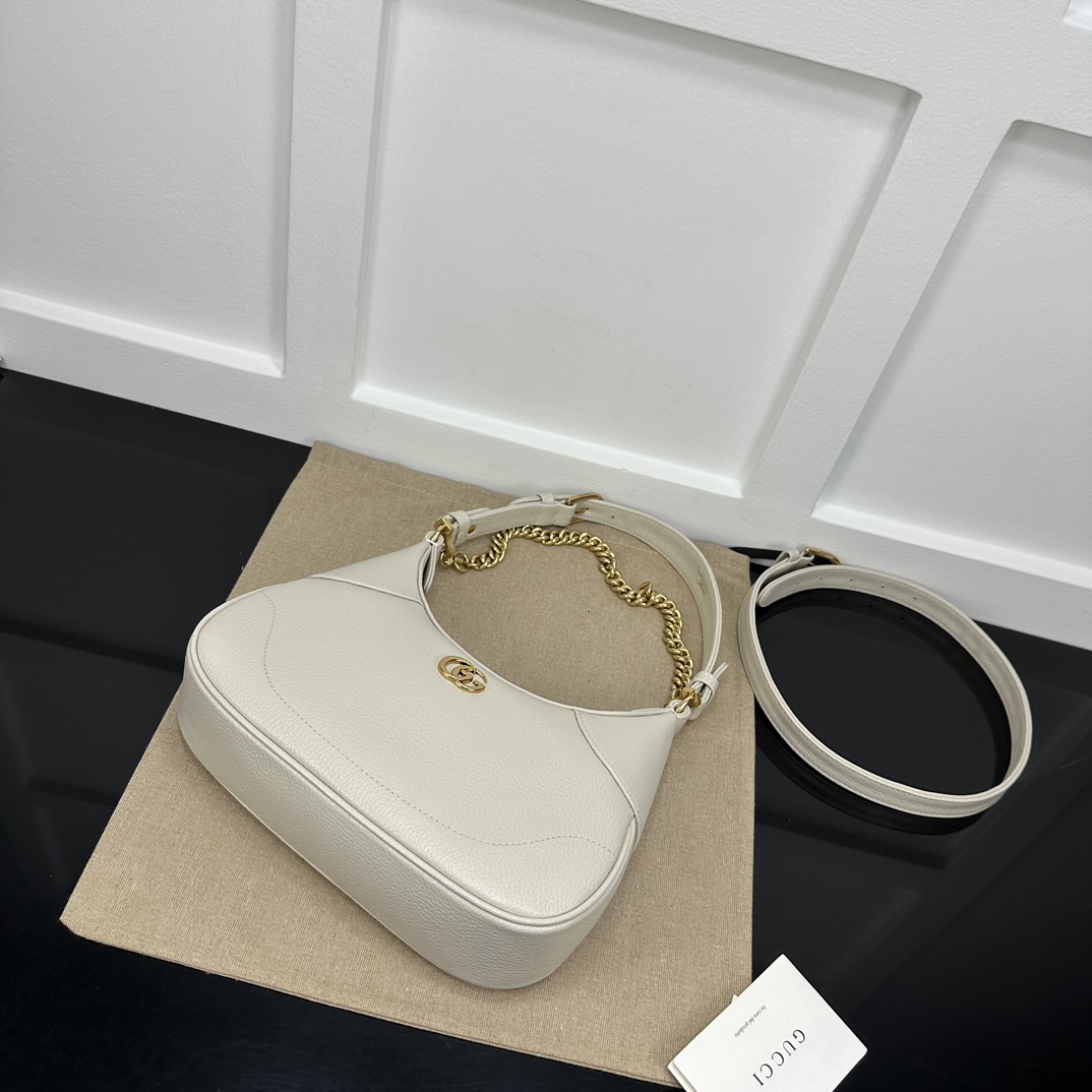 Gucci Hobo Bags